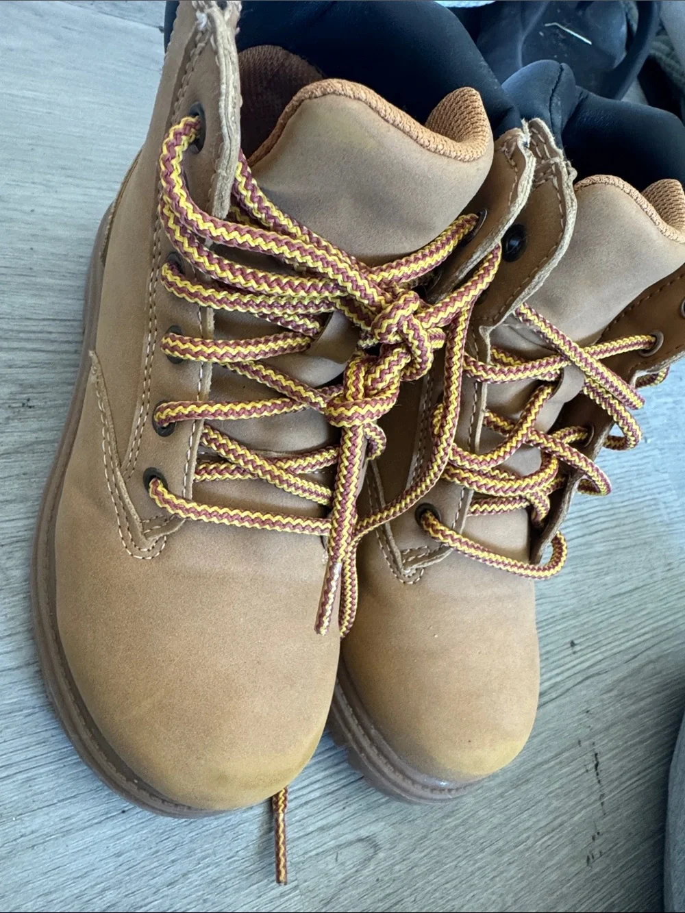 Kids Tan Outdoor Lace-Up Boots - Durable Brown Work-Style Shoes